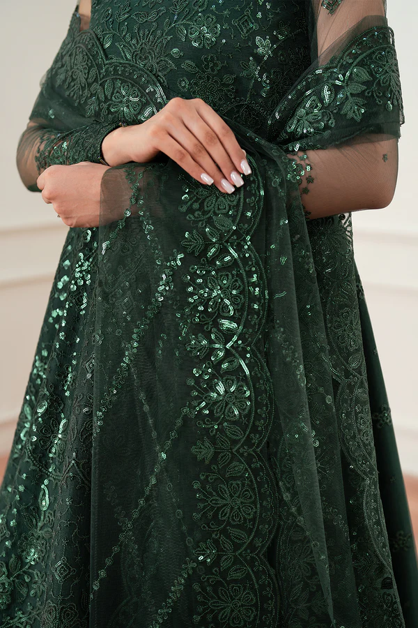 Essence Formals'25 || Emerald Muse - Image 3